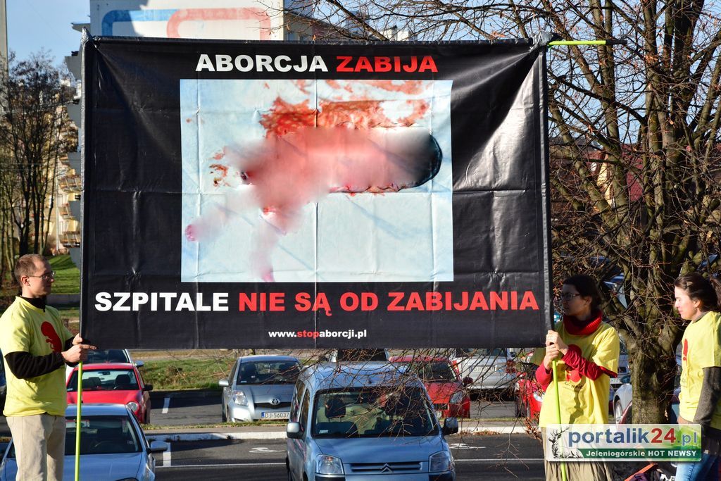 Aborcja Zabija - "pikieta" pod jeleniogórskim szpitalem