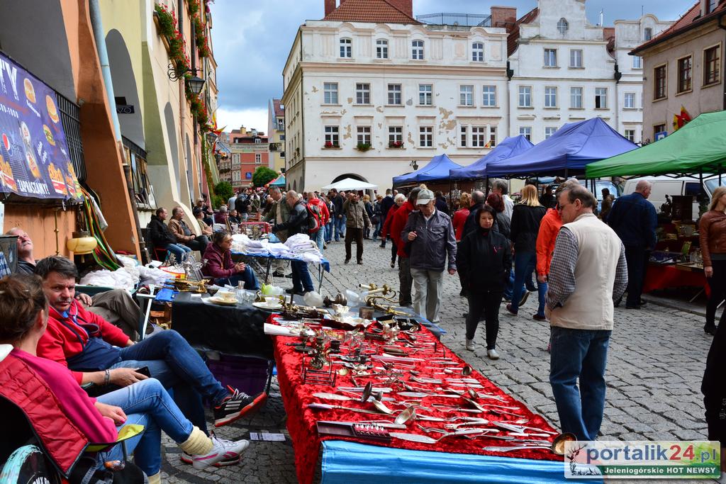 Jeleniogórski Jarmark Staroci i Osobliwości