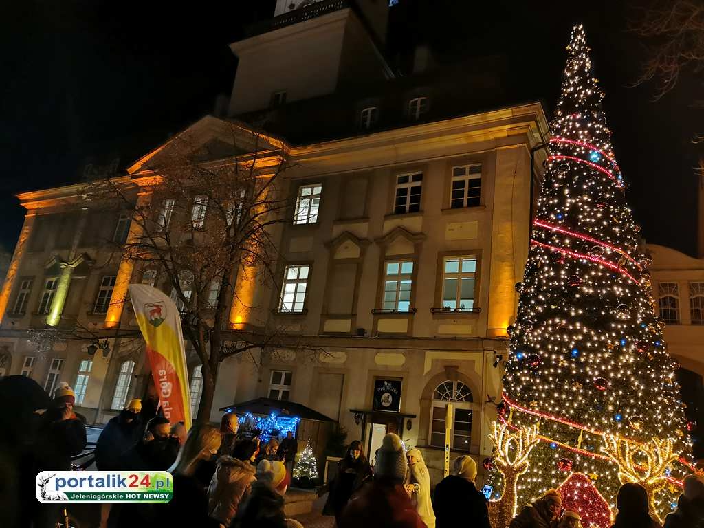 „Zostań z nami Świętym Mikołajem"