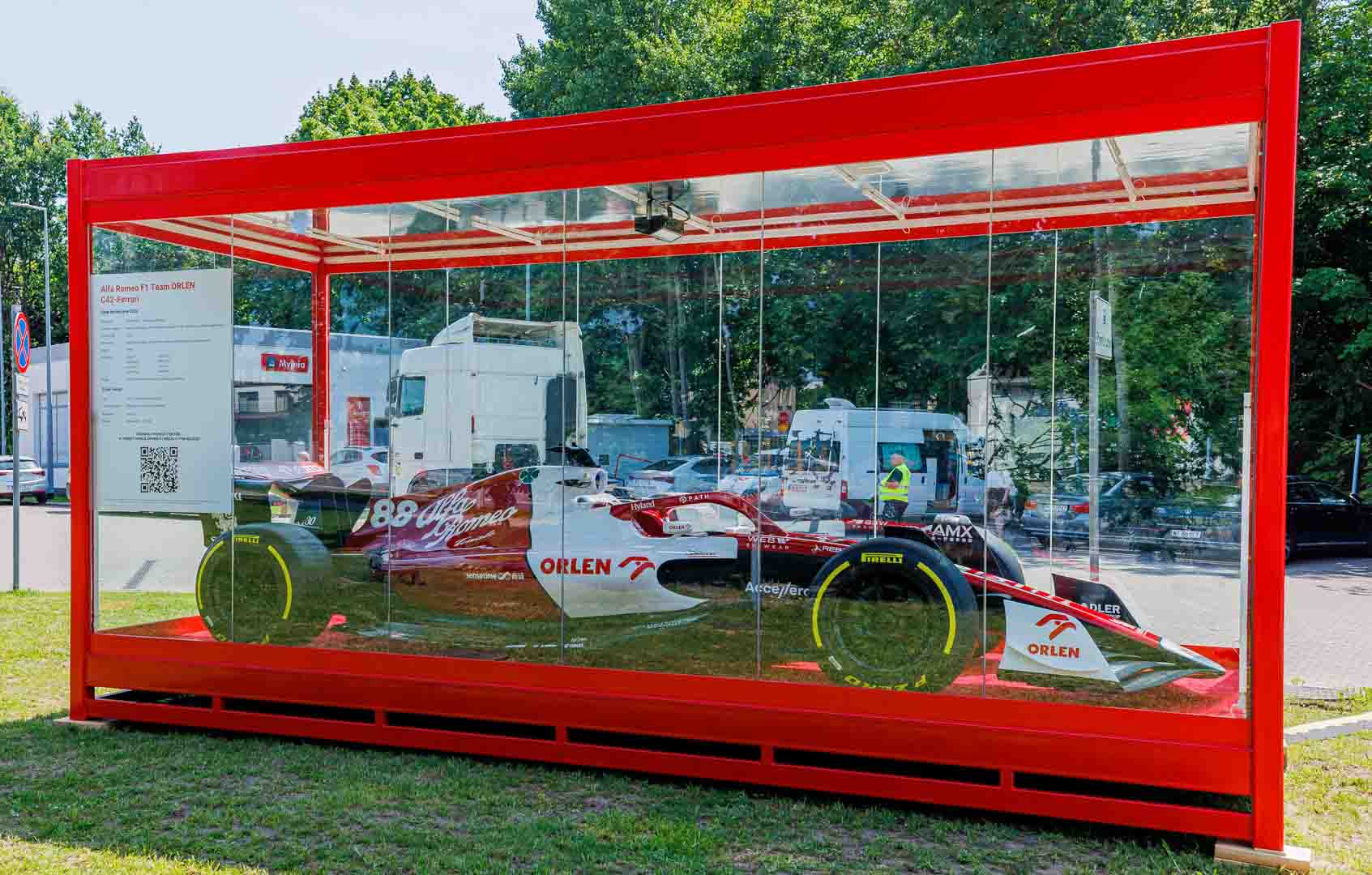 Bolid Alfa Romeo F1 Team ORLEN w Jeleniej Górze