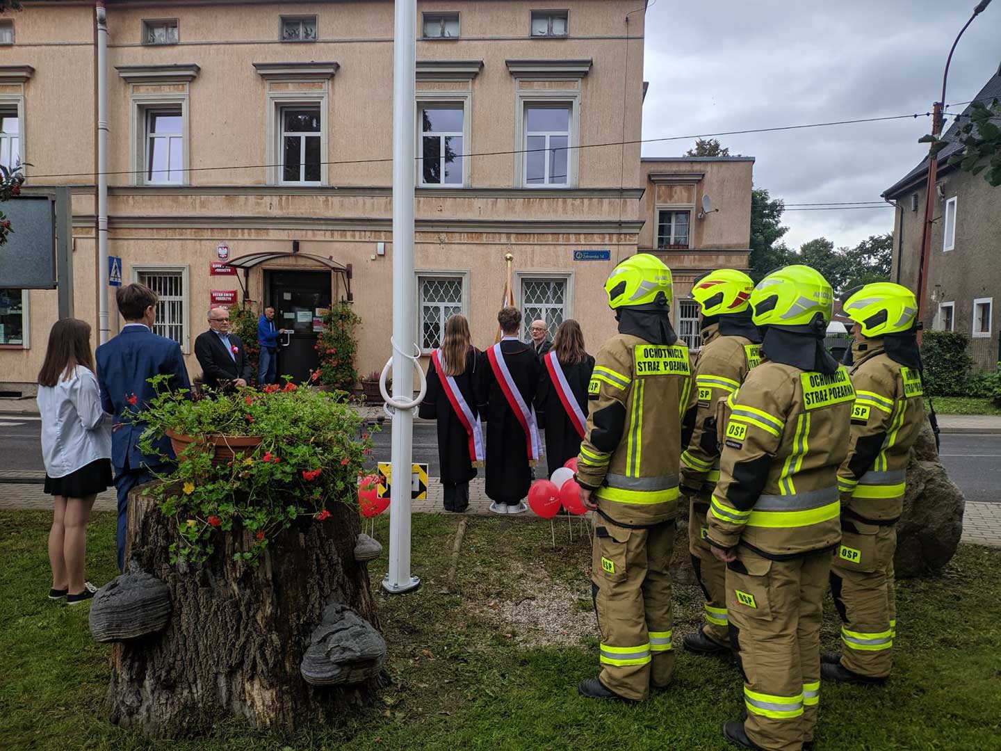 Maszt flagowy "Pod biało-czerwoną"