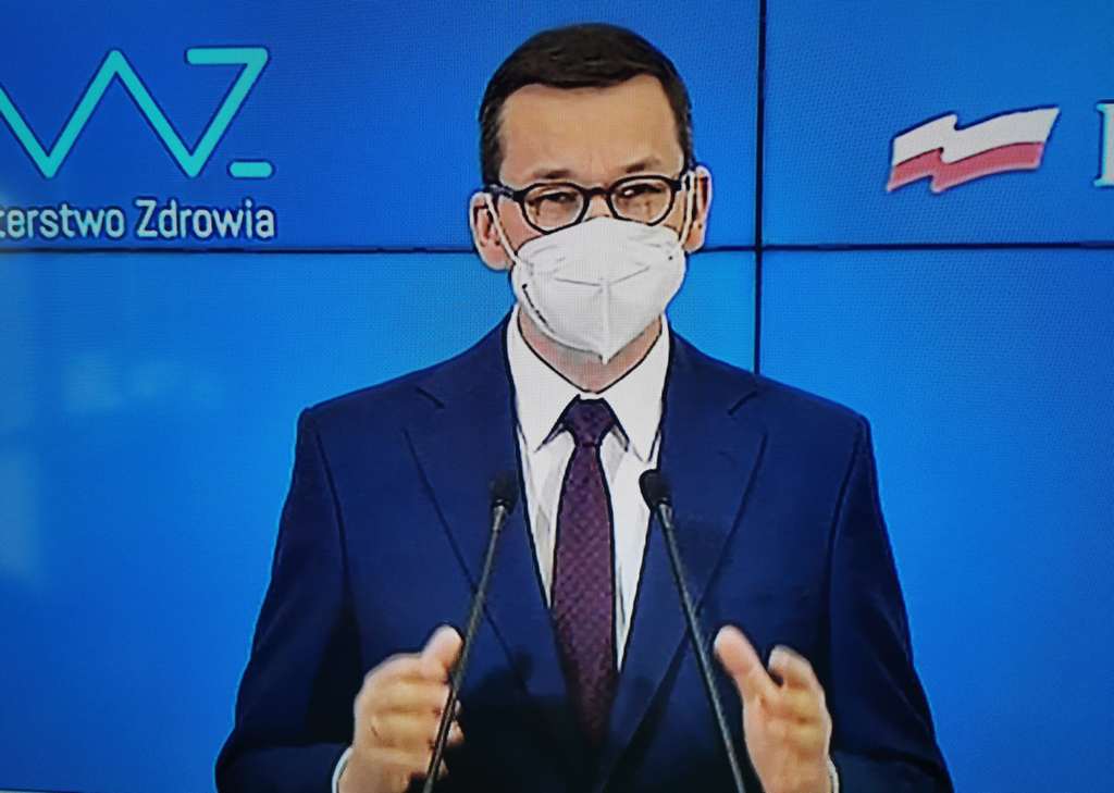 Basen TAK siłownia NIE - minister luzuje !?