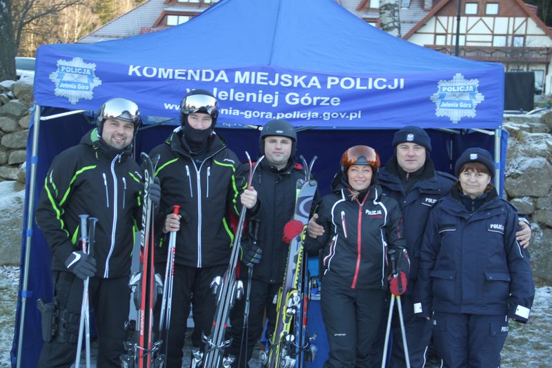 Ruszyły policyjne patrole narciarskie