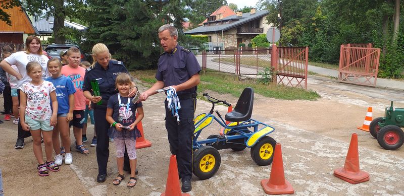 Mundurowi  o bezpiecznych wakacjach