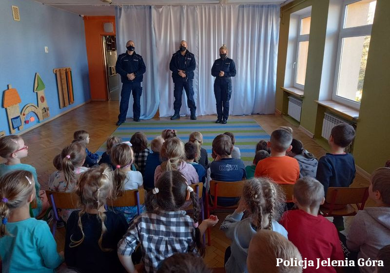 Konkurs „Uczę się bezpiecznie żyć"