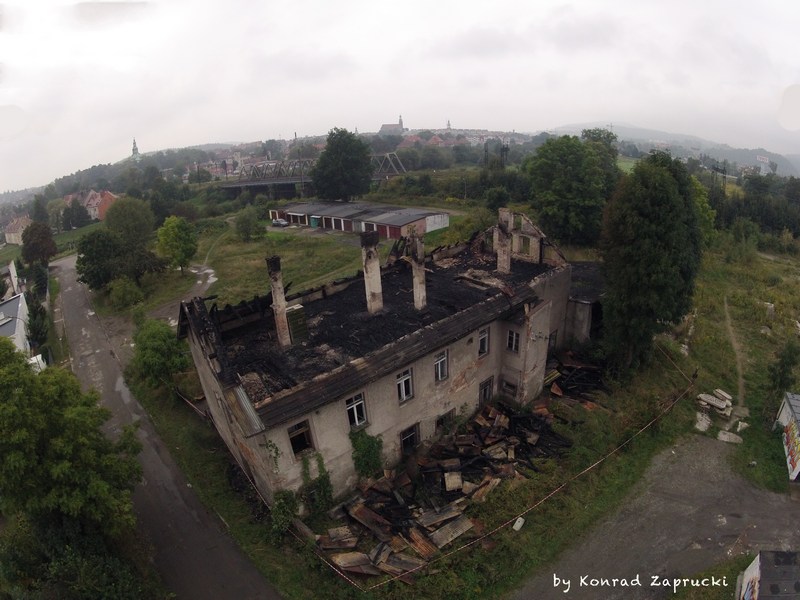 Pożar przy ul. Wiejskiej. Czyżby kolejne podpalenie ? 