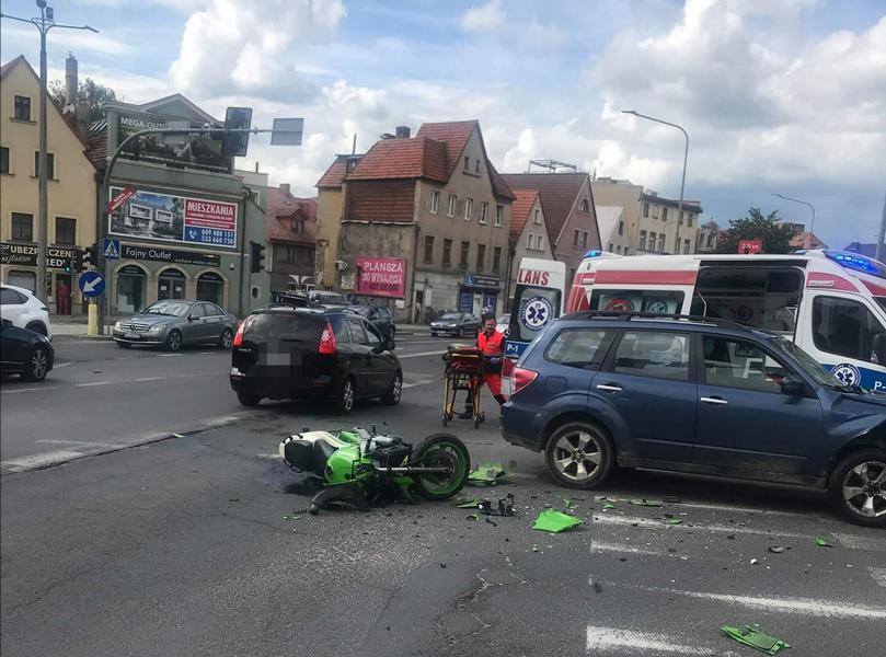 24-letni motocyklista trafił do szpitala